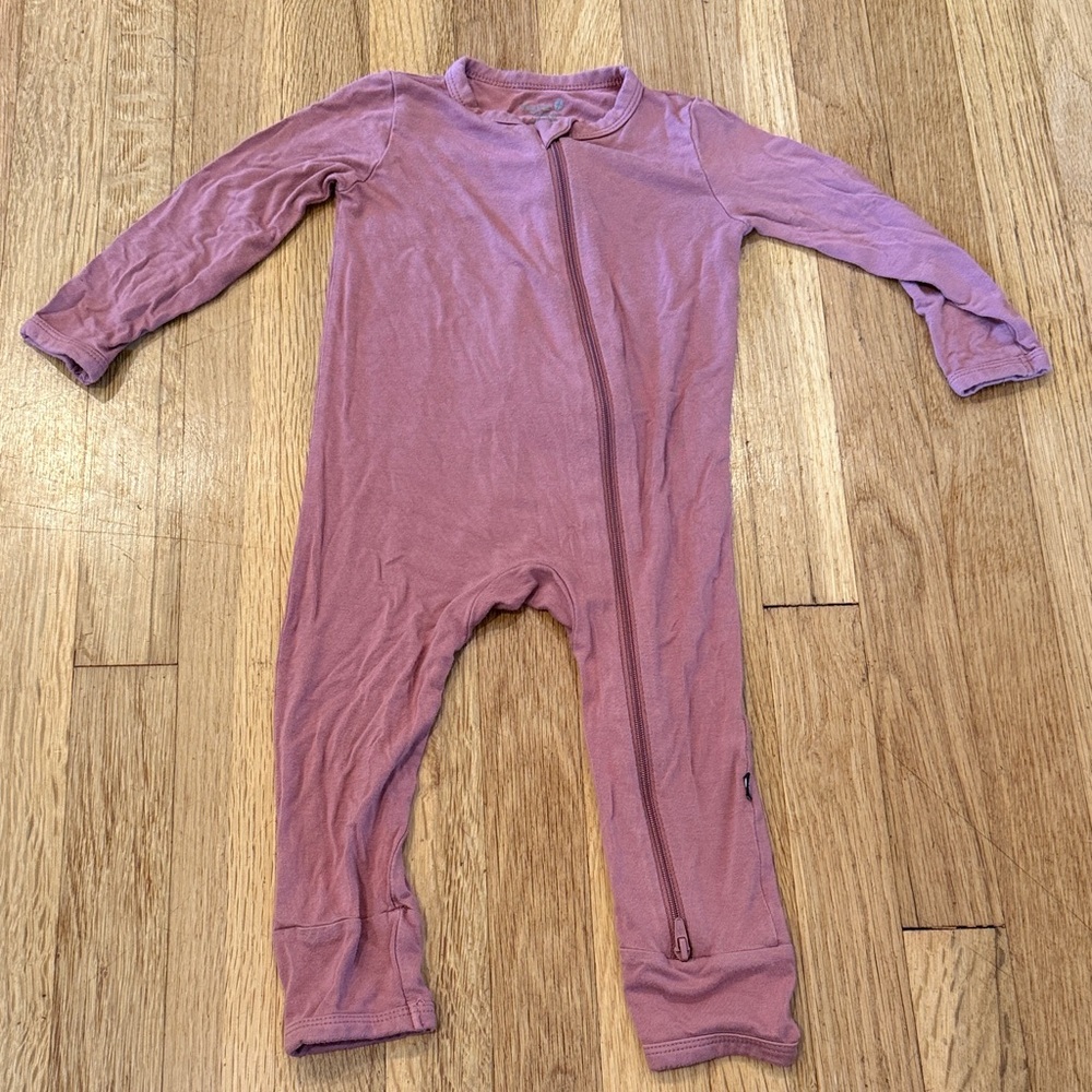Kyte BABY Mauve One Piece Footless